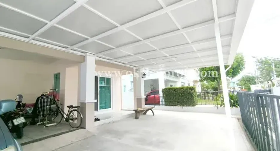 For sale 4 bedrooms house in Mueang Samut Sakhon, Samut Sakhon
