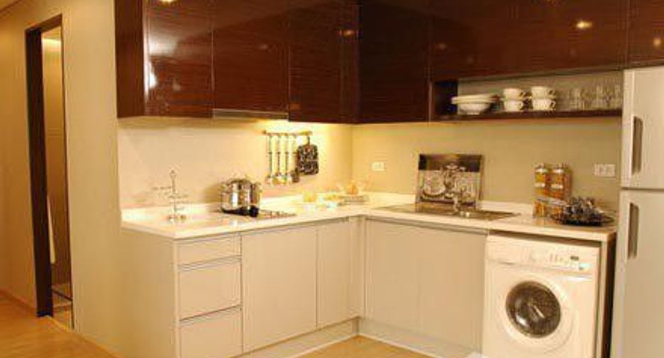 For sale 1 bed condo in Pathum Wan, Bangkok