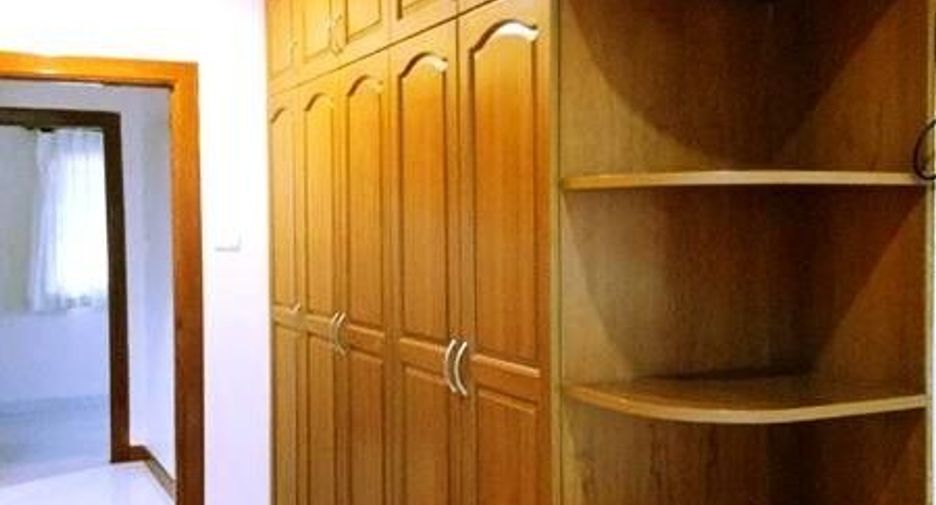 For rent 3 bedrooms house in Bang Lamung, Chonburi