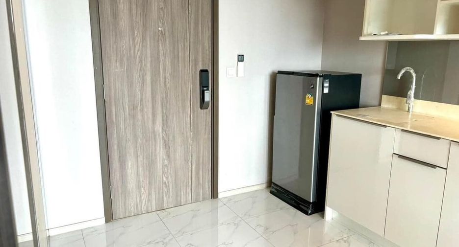 Condo en venta y en alquiler de 2 habitaciones en Bang Na, Bangkok