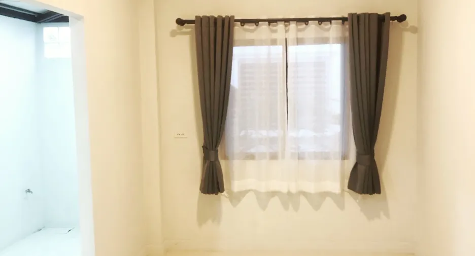 For sale 2 bedrooms house in Si Racha, Chonburi
