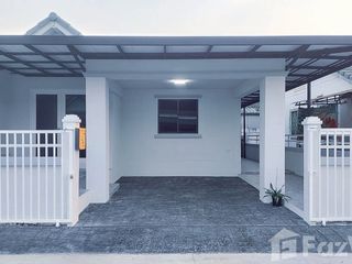 出售 2 卧室 独立屋 在 Si Racha, Chon Buri