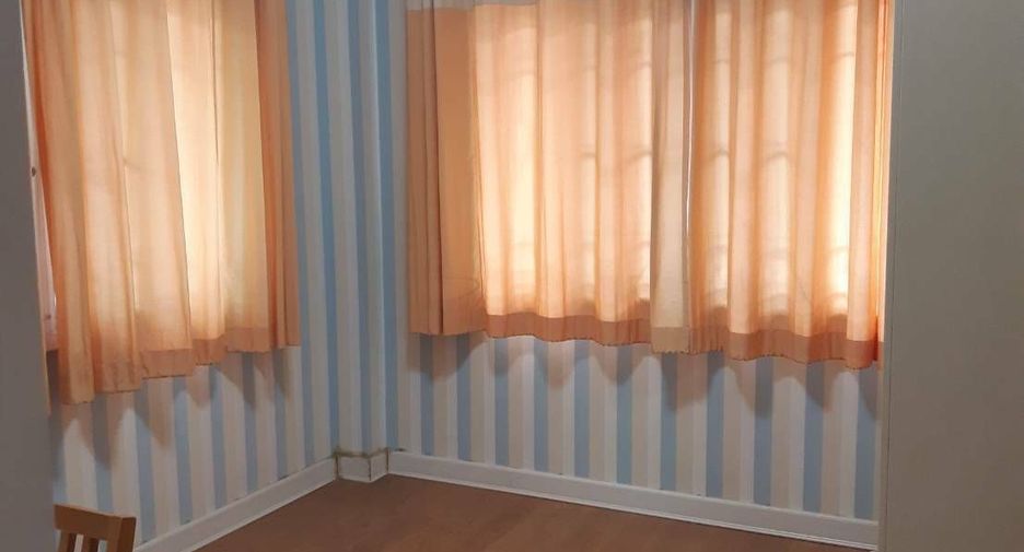 Haus zum Kauf und zur Miete mit 3 Zimmer in Phasi Charoen, Bangkok