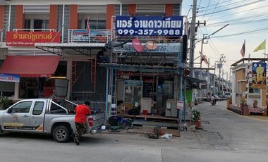 For sale 5 bedrooms retail Space in Bang Phli, Samut Prakan