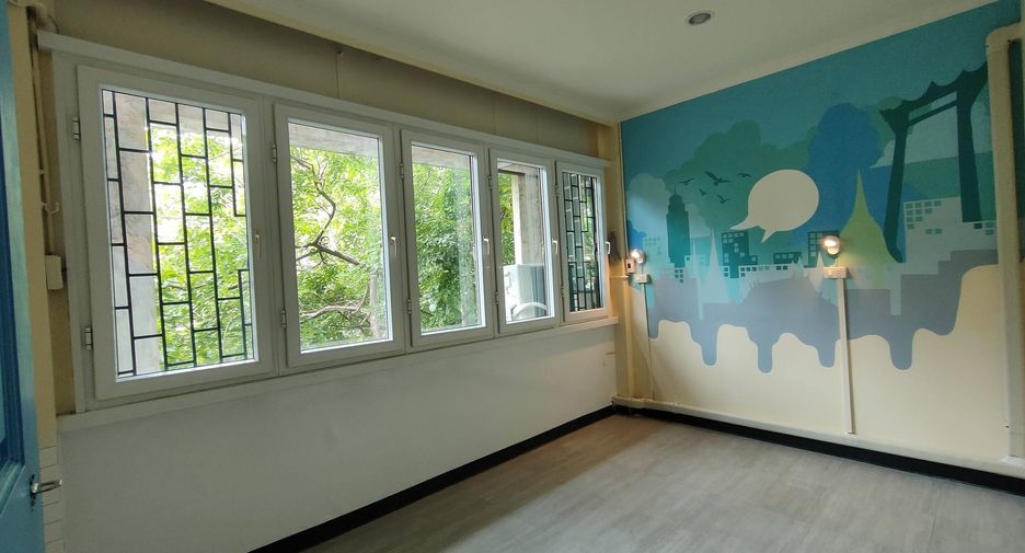 For sale and for rent 12 bedrooms retail Space in Sathon, Bangkok