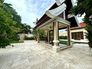 À louer 4 chambres villa à Na Jomtien, Pattaya