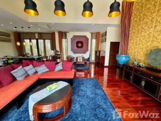For rent 4 bedrooms villa in Na Jomtien, Pattaya