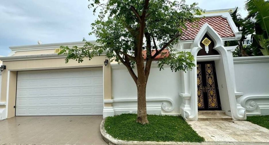 For rent 4 bedrooms villa in Sattahip, Chonburi