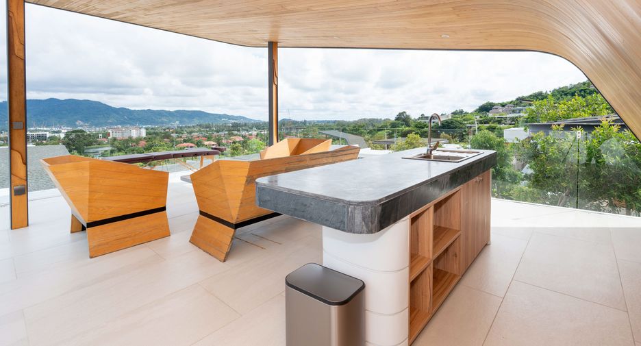 For rent 4 bedrooms villa in Thalang, Phuket