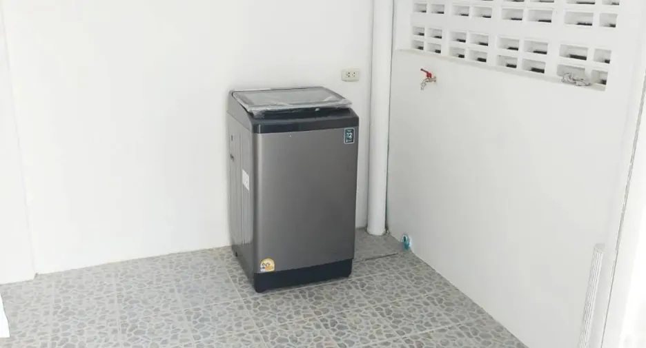 For sale and for rent 4 bedrooms house in Bang Lamung, Chonburi