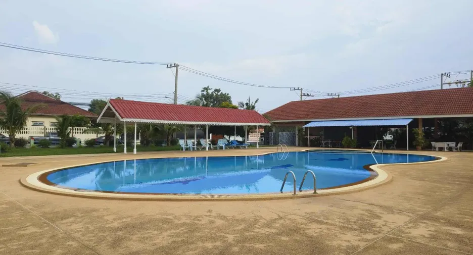For sale and for rent 4 bedrooms house in Bang Lamung, Chonburi