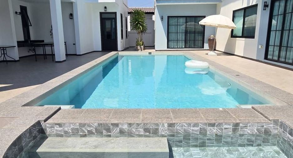 For sale and for rent 5 bedrooms villa in Bang Lamung, Chonburi