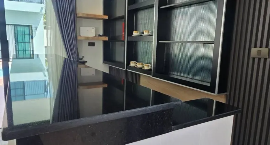 For sale and for rent 5 bedrooms villa in Bang Lamung, Chonburi