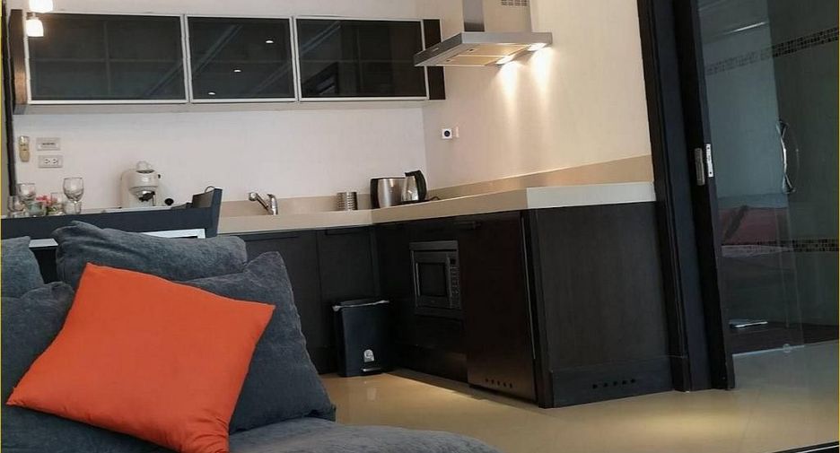 For rent 1 bed condo in Bang Lamung, Chonburi