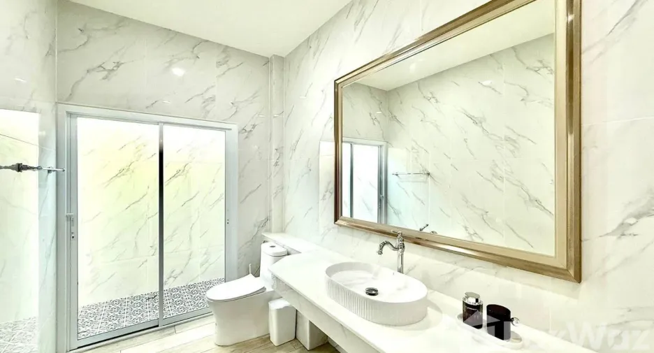 For sale and for rent 3 bedrooms villa in Bang Lamung, Chonburi