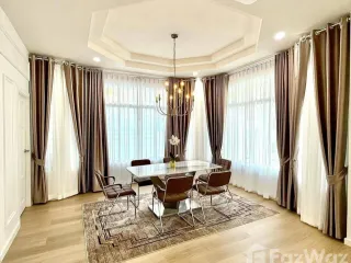 Villa en venta y en alquiler de 3 habitaciones en Bang Lamung, Chonburi
