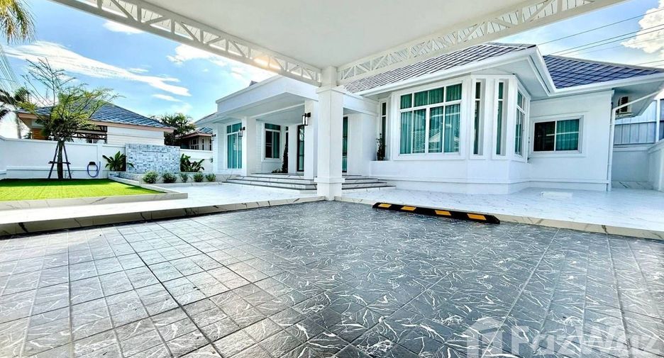 For sale and for rent 3 bedrooms villa in Bang Lamung, Chonburi