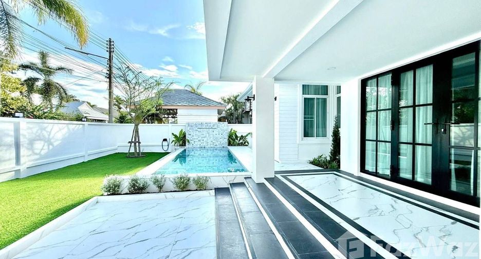 For sale and for rent 3 bedrooms villa in Bang Lamung, Chonburi