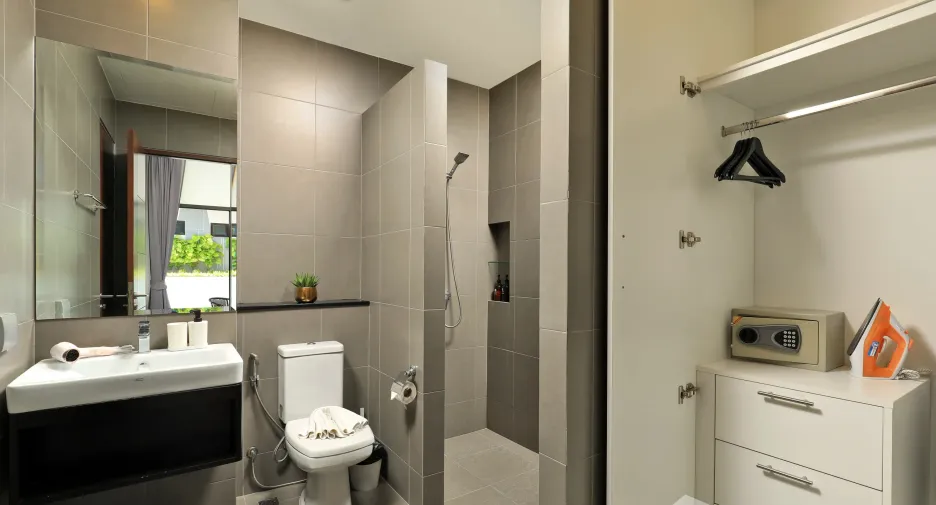 For sale 1 bed condo in Mueang Phuket, Phuket