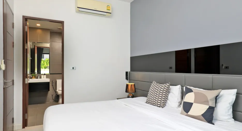 For sale 1 bed condo in Mueang Phuket, Phuket