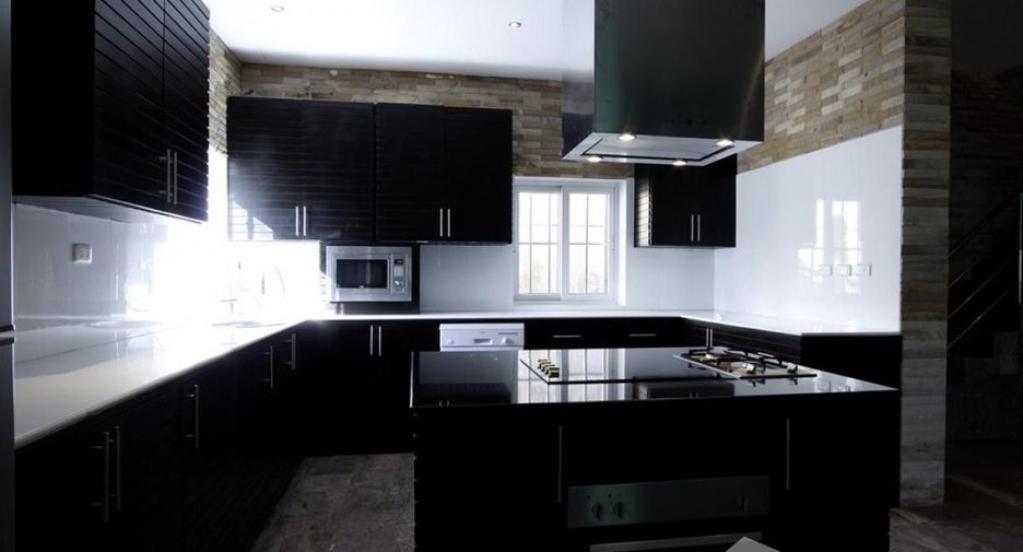 À vendre 3 chambres villa à Mueang Phuket, Phuket