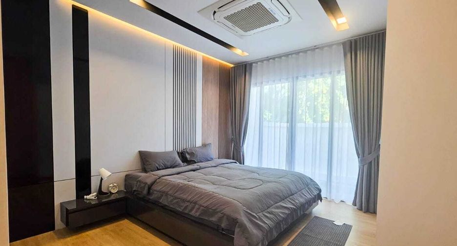 出租 3 卧室 独立屋 在 塔朗, 普吉