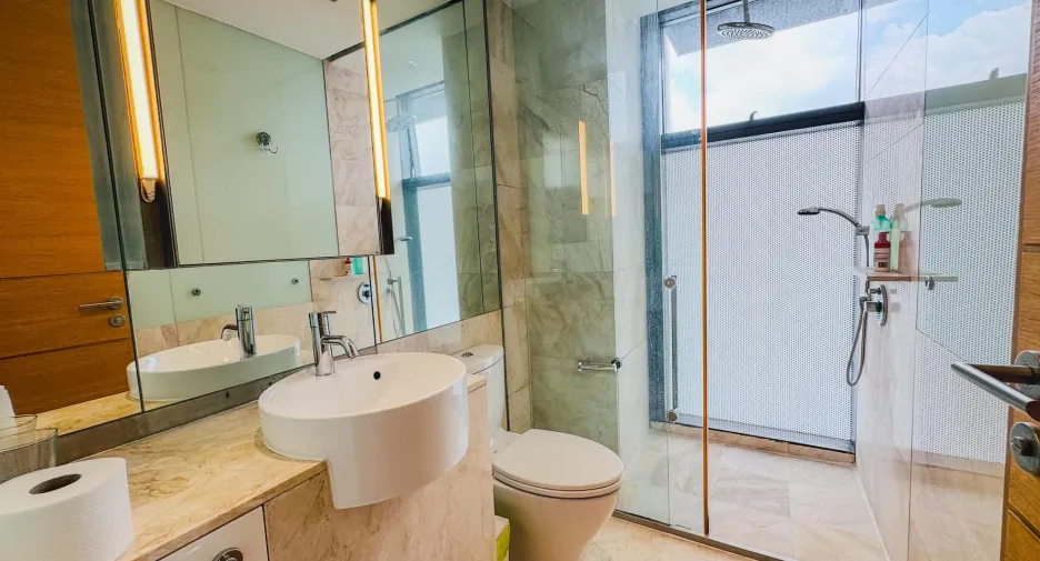 Wohnung zum Kauf und zur Miete mit 3 Zimmer in Sathon, Bangkok