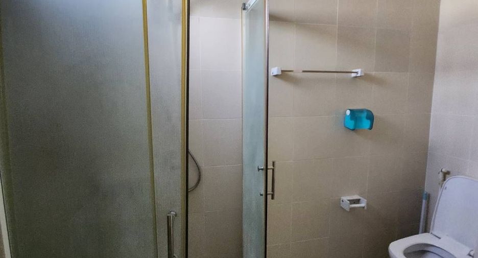 For sale 3 bedrooms townhouse in Prawet, Bangkok