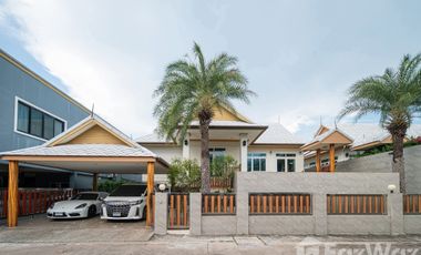For rent 6 bedrooms villa in Bang Lamung, Chonburi