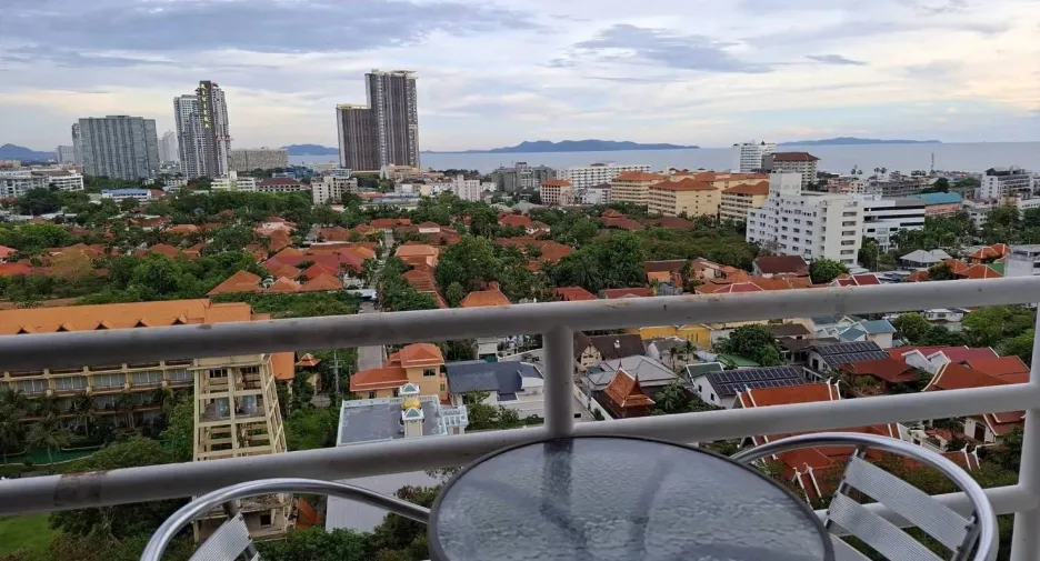 For rent studio condo in Bang Lamung, Chonburi