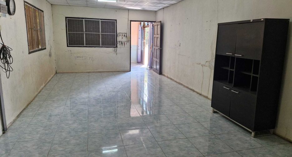 For sale land in Mueang Amnat Charoen, Amnat Charoen