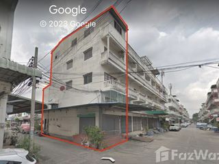 For sale 4 ベッドルーム townhouse in Bang Khae, Bangkok