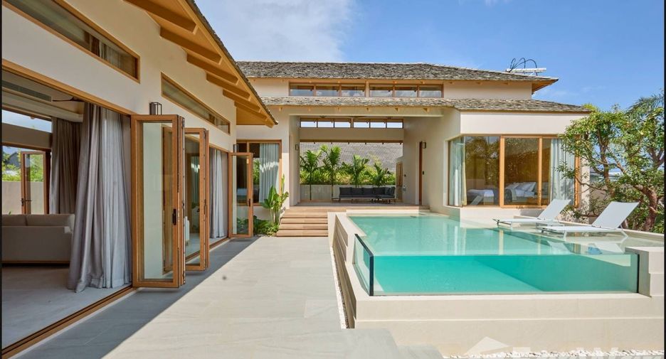 For sale 4 bedrooms villa in Thalang, Phuket