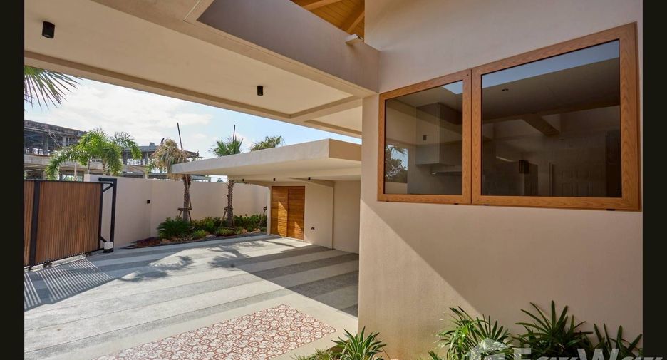 For sale 4 bedrooms villa in Thalang, Phuket