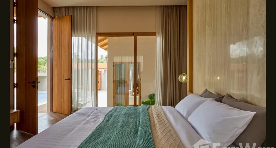 For sale 4 bedrooms villa in Thalang, Phuket