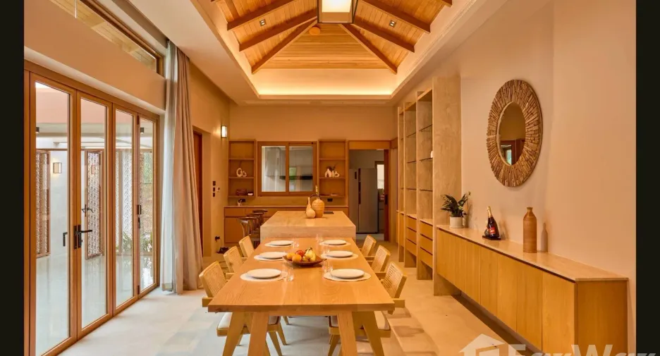 For sale 4 bedrooms villa in Thalang, Phuket