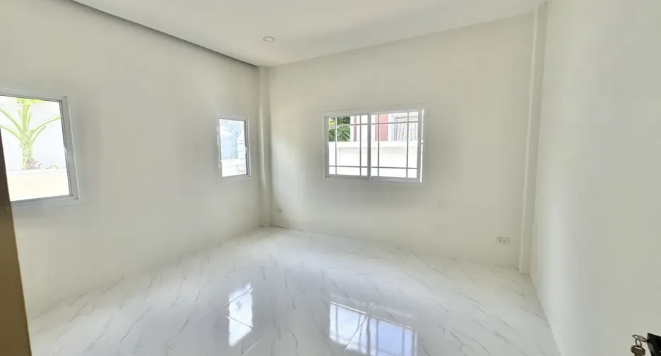 For sale 3 bedrooms house in Thalang, Phuket