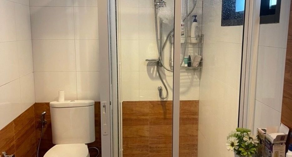 À vendre et à louer 1 chambre local commercial à Si Racha, Chonburi