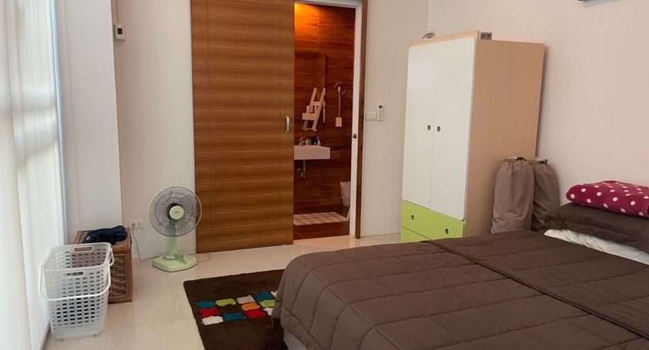 À vendre et à louer 1 chambre local commercial à Si Racha, Chonburi