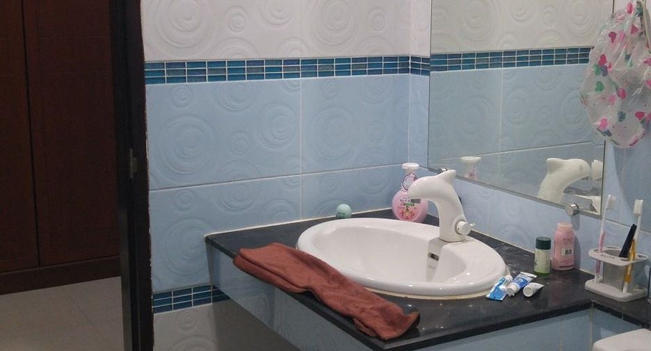 For sale and for rent 3 bedrooms townhouse in Mueang Nonthaburi, Nonthaburi