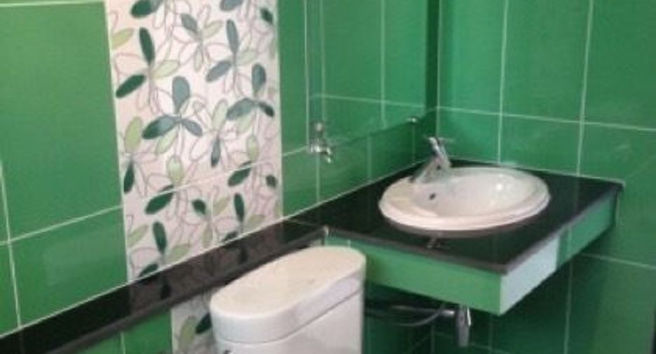 For sale and for rent 3 bedrooms townhouse in Mueang Nonthaburi, Nonthaburi