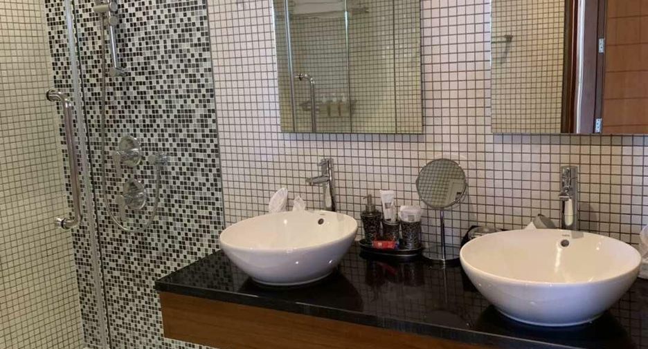 Villa zur Miete mit 5 Zimmer in Kathu, Phuket