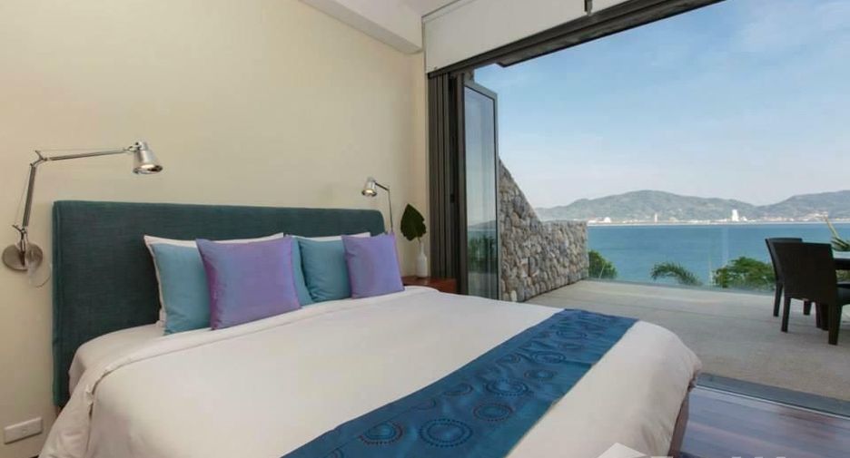For rent 5 bedrooms villa in Kathu, Phuket