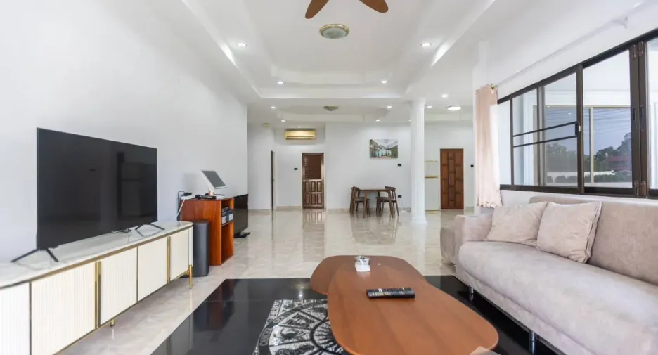 Villa zur Miete mit 4 Zimmer in Bang Lamung, Chonburi