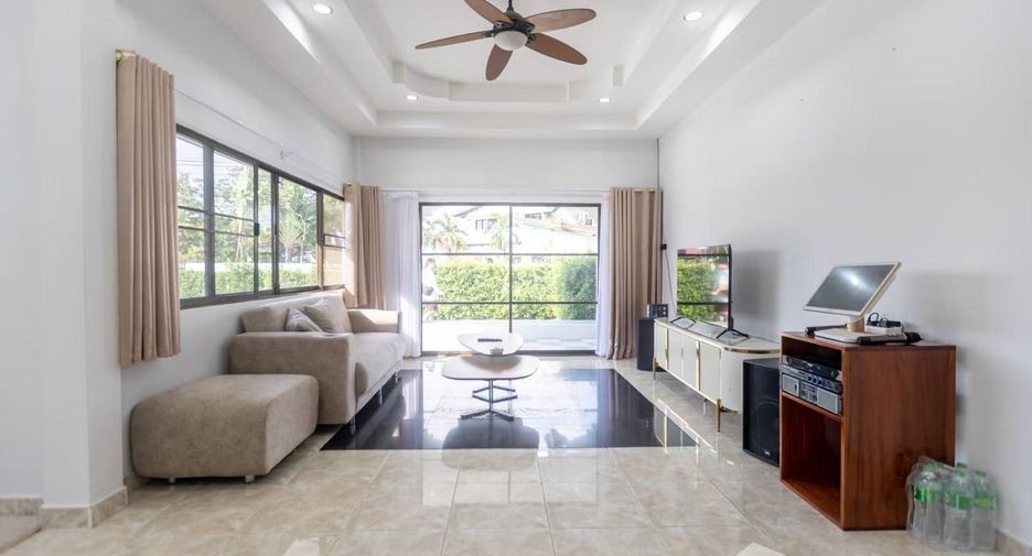 Villa zur Miete mit 4 Zimmer in Bang Lamung, Chonburi