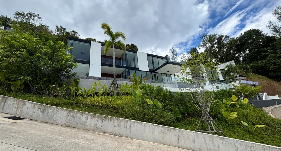 For sale 3 bedrooms villa in Thalang, Phuket