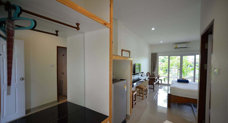 For sale 20 bedrooms hotel in Huay Yai, Pattaya