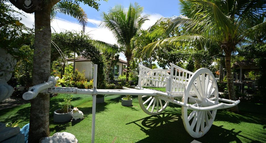 For sale 20 bedrooms hotel in Bang Lamung, Chonburi