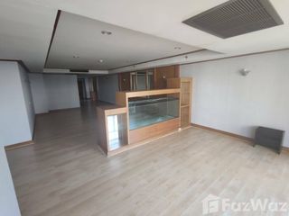 À vendre 4 chambres condo à Khlong Toei, Bangkok