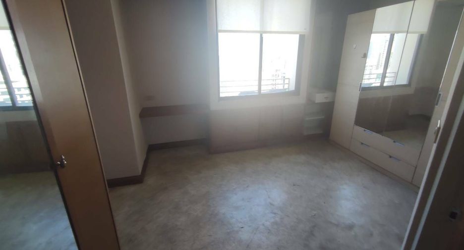 À vendre 4 chambres condo à Khlong Toei, Bangkok
